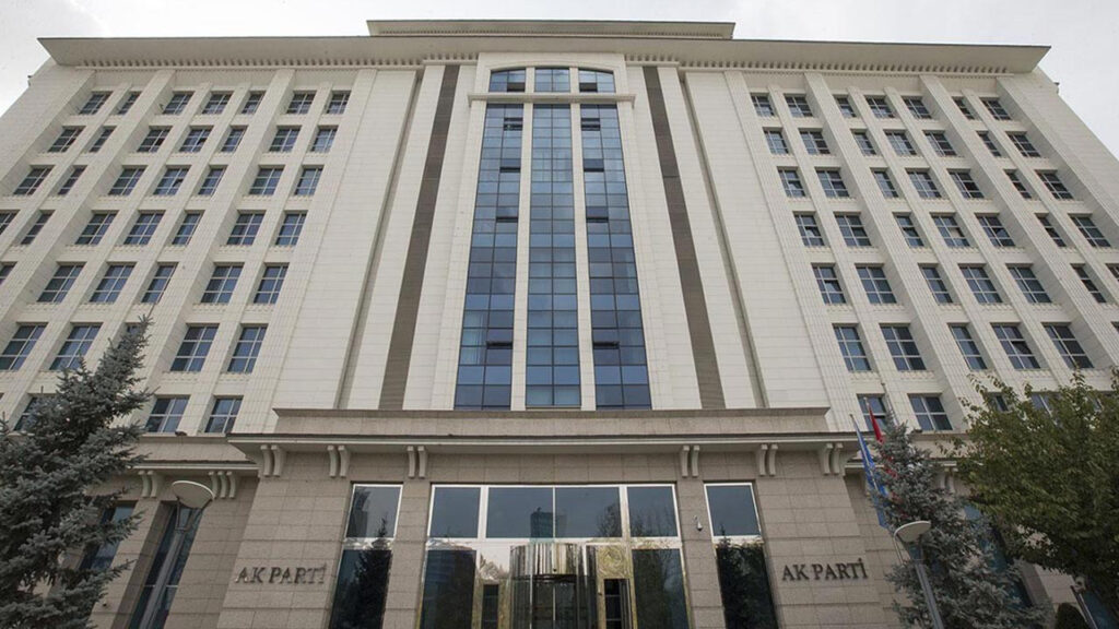 AK Parti’de Kamp Hazırlığı Başladı! Gündemde Kritik Başlıklar Var
