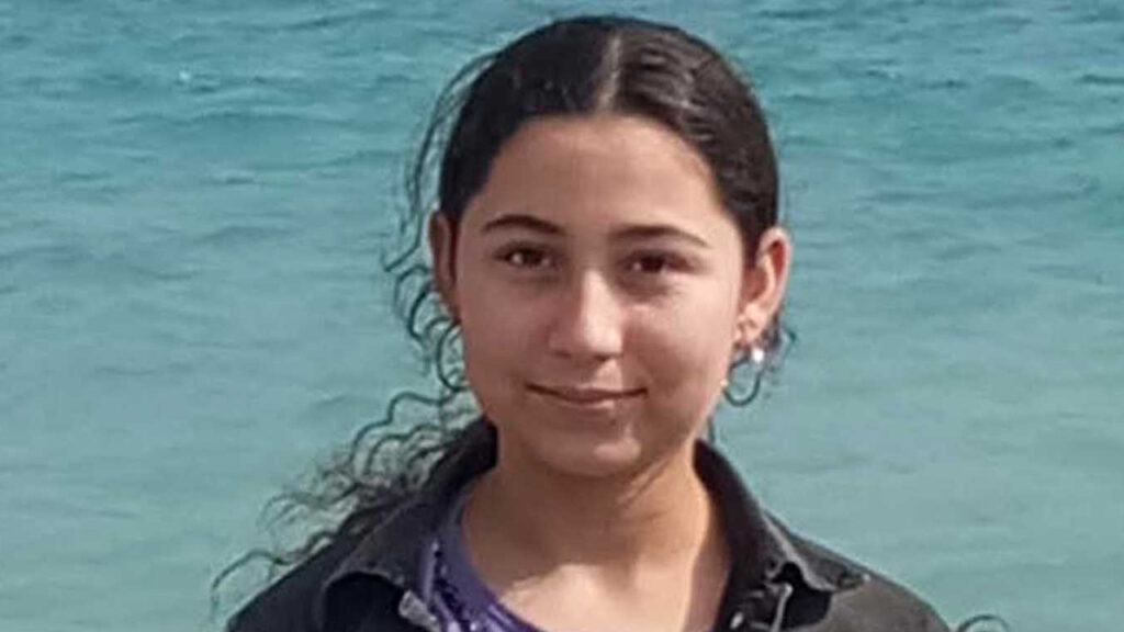 Antalya'da Korkutan Kayıp: 16 Yaşındaki Yasemin'den 3 Gündür Haber Alınamıyor