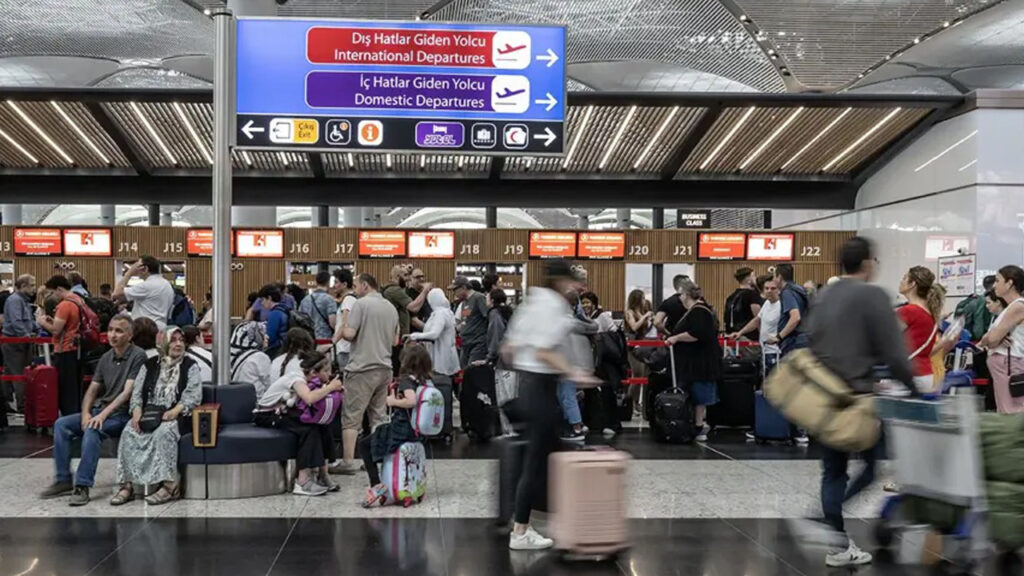 Bakanlık Düğmeye Bastı: Tüm Havalimanlarında Yeni Dönem