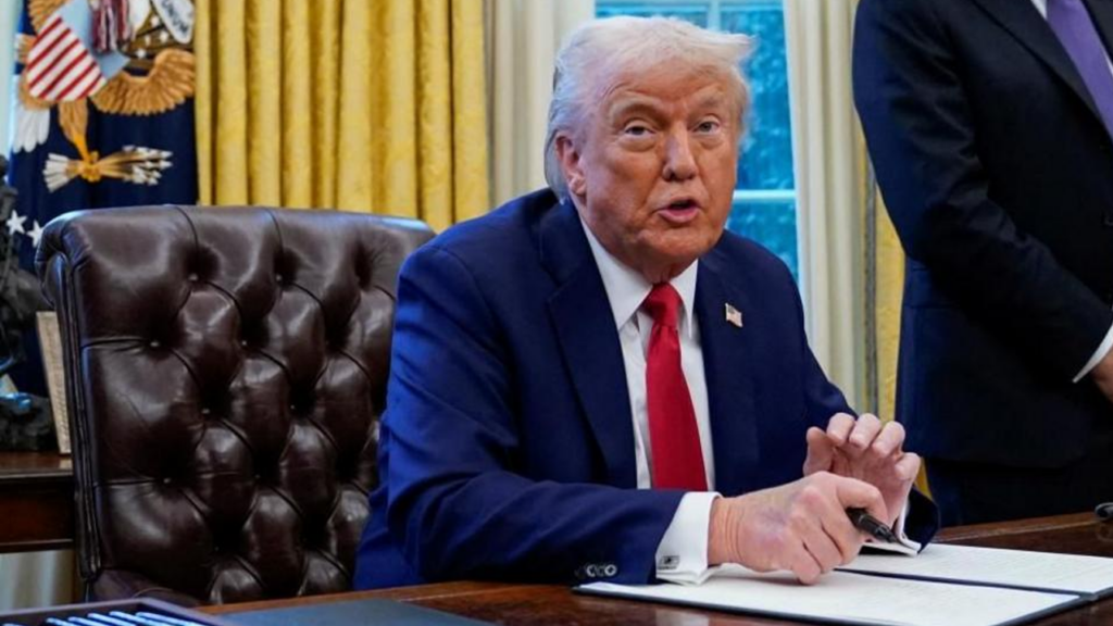 Beyaz Saray'da İran Zirvesi, Trump Güvenlik Ekibiyle Toplandı