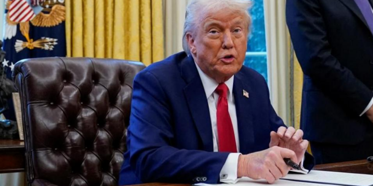 Beyaz Saray'da İran Zirvesi, Trump Güvenlik Ekibiyle Toplandı