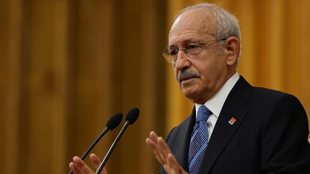 CHP Ayvalık İlçe Başkanı YDK'ya Başvurdu: Kemal Kılıçdaroğlu'nun Kesin İhracını İstedi