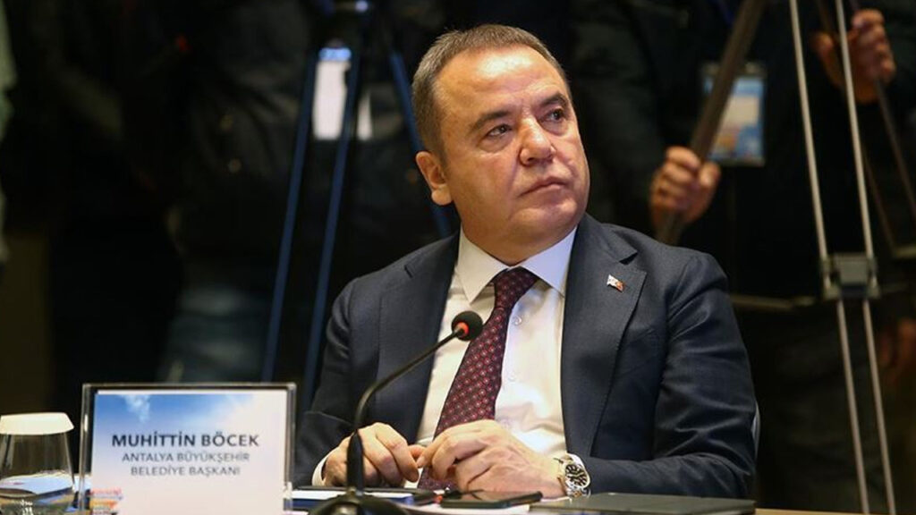 CHP'de 'Milyon Euroluk' Kriz: Muhittin Böcek İçin İhraç Formülü Masada