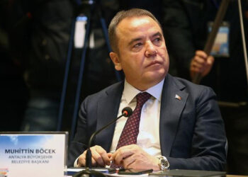 CHP'de 'Milyon Euroluk' Kriz: Muhittin Böcek İçin İhraç Formülü Masada