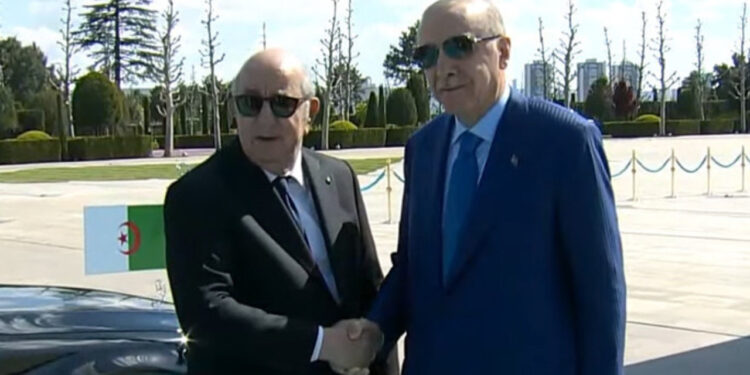Cumhurbaşkanı Erdoğan, Cezayir Lideri Abdülmecid Tebbun'u Beştepe'de Karşıladı