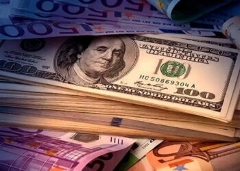 Döviz Piyasasında 'Barış' Tansiyonu: Dolar ve Euro Güne Yükselişle Başladı
