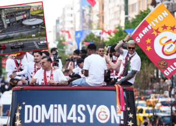 Galatasaray Kafilesi RAMS Park'ta: 26. Şampiyonluğa Görkemli Kutlama