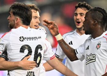 Gaziantep'te Beşiktaş Gecesi: Kartal 3 Puanı 2 Golle Aldı