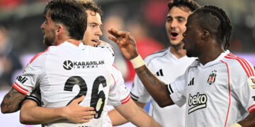 Gaziantep'te Beşiktaş Gecesi: Kartal 3 Puanı 2 Golle Aldı