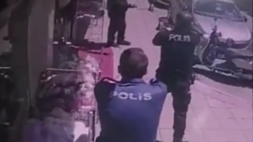 Görüntüler Ortaya Çıktı: Çorlu'da 2 Polisi Şehit Eden Saldırgan Böyle Yakalandı