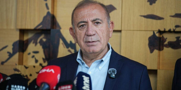 Gürsel Tekin Tarih Verdi: 'Büyük Kurultay 7 Ay Sonra Yapılacak'
