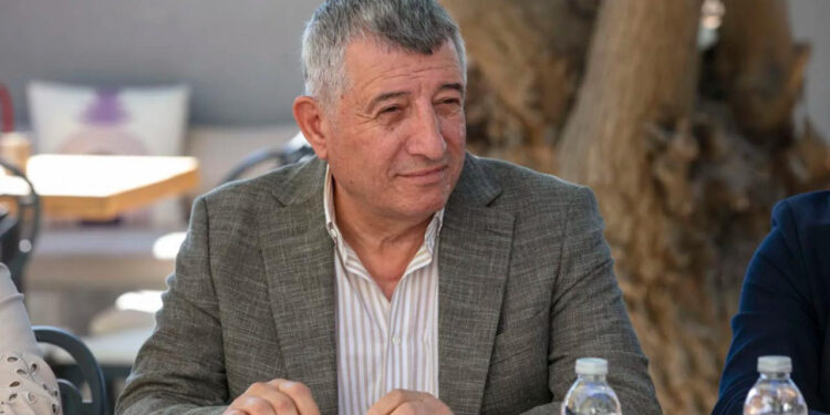 Güzelbahçe Belediye Başkanı Mustafa Günay Görevden Uzaklaştırıldı