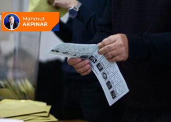 Halk ‘bidon kafalı’ değil, siyasi elitler niteliksiz!