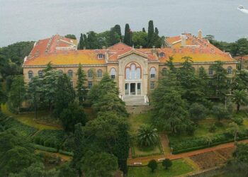 Patrik Bartholomeos: Heybeliada Ruhban Okulu eylülde açılabilir
