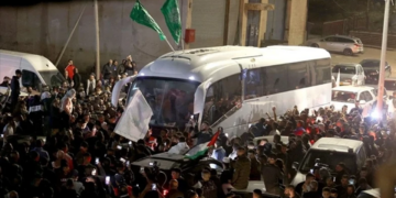 İsrail, Alıkoyduğu 5 Gazzeliyi Serbest Bıraktı