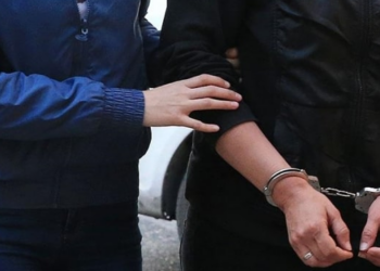 İzmir'deki Çocuk İstismarı Soruşturmasında 'Anne' Tutuklandı