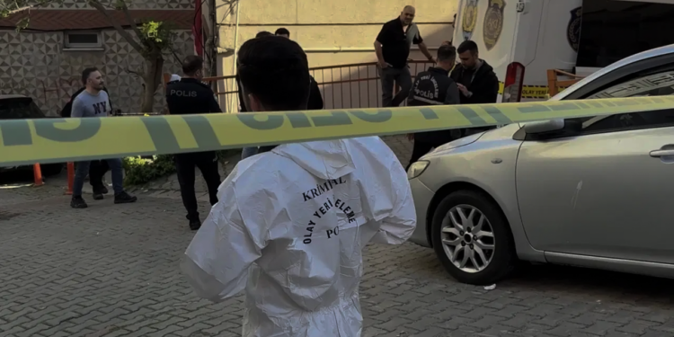Kağıthane’de Vahşet! Kızını Silahla Yaralayan Damadını Öldürdü