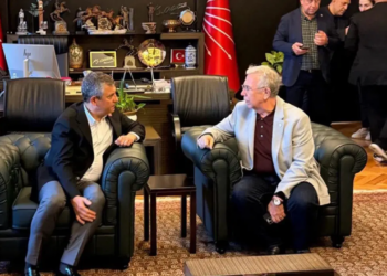 Mansur Yavaş’tan Özgür Özel’e Destek Ziyareti: 'Polisin Girişi Hoş Olmadı'