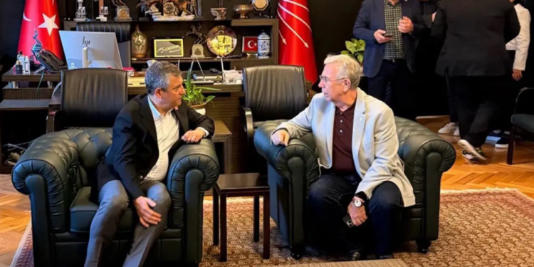 Mansur Yavaş’tan Özgür Özel’e Destek Ziyareti: 'Polisin Girişi Hoş Olmadı'