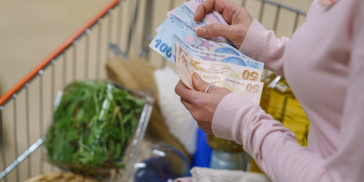Marketlerde Yeni Dönem 1 Temmuz'da Başlıyor: İade İşlemi Yapana Para Ödenecek