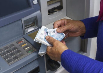 Mayıs Ayı Yaşlı ve Engelli Aylıkları Hesaplara Yatırılmaya Başlandı