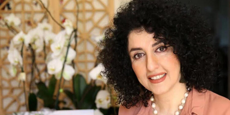 Nobel Ödüllü İranlı Aktivist Muhammedi'ye 'Sağlık Tahliyesi': Hastaneye Kaldırıldı, Durumu Kritik