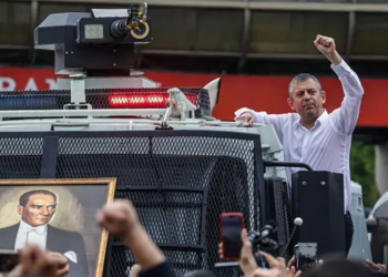 Özgür Özel'in Mitingi İçin İptal Başvurusu Mu Yapıldı? CHP’den Açıklama Geldi