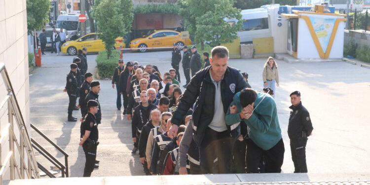 Yasa Dışı Bahis Ağına Büyük Darbe! Çok Sayıda Tutuklama Var