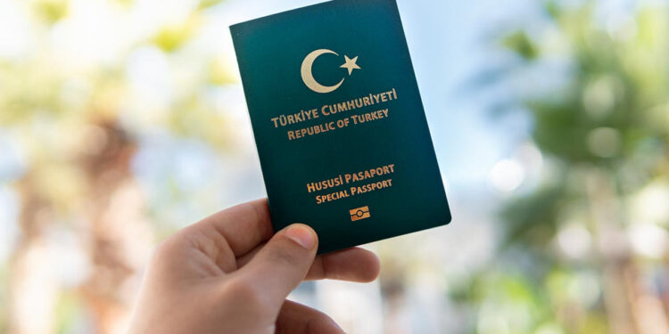 Yeşil Pasaportta Kapsam Genişliyor! O Meslek Grubu da Yararlanacak