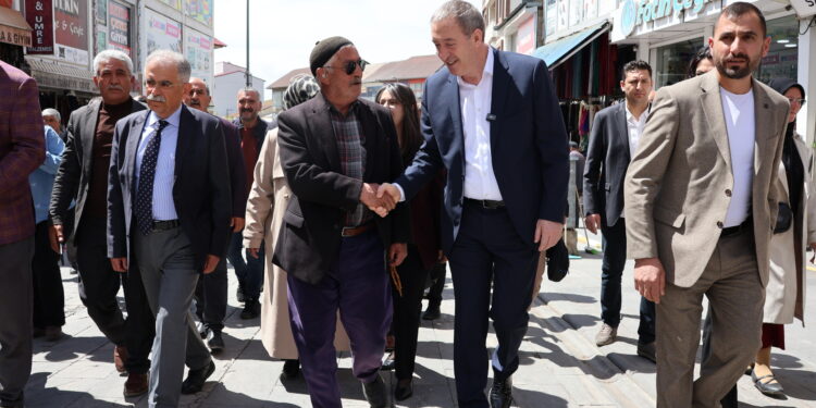 Bakırhan Agirî’de: Esnaf talep ve önerilerini iletti
