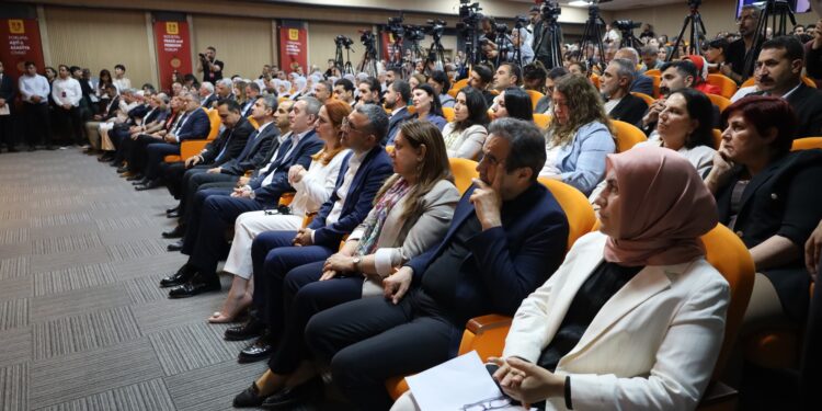 Toplumsal Barış ve Özgürlük Forumu: Abdullah Öcalan’ın statüsü çözüme kavuşmalı