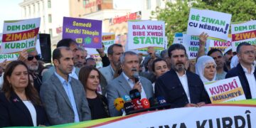 Amed’de Kürt Dil Bayramı açıklaması: Kürtçeyi yaşatmak hepimizin görevidir