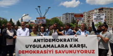 Amed’de ‘mutlak butlan’ tepkisi: CHP’ye yönelen saldırılar karşısında sessiz kalamayız