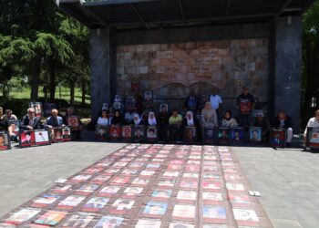 Kayıp yakınları: Kayıplar bulunsun, adalet yerini bulsun