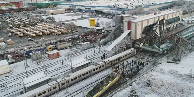 Yüksek hızlı tren davası ‘çıkmayan bilirkişi raporu’ için ertelendi