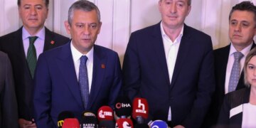 DEM Parti’den CHP’ye ziyaret: Siyasi partilerin kaderi mahkeme koridorlarında belirlenemez