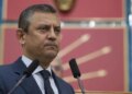 Özgür Özel: Ne kadar dayanabiliriz bilmiyorum ama buradan çıkmayacağız