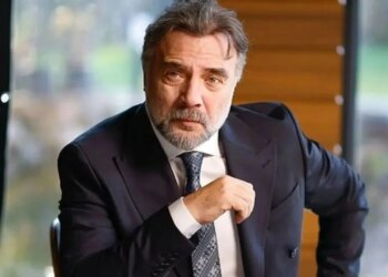 Ünlü oyuncu Oktay Kaynarca hastaneye kaldırıldı