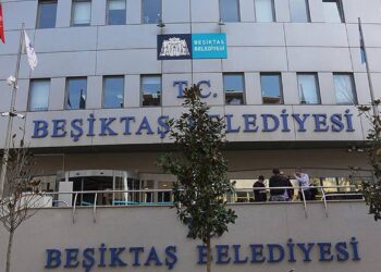 Beşiktaş Belediyesi’ne operasyon: 5 kişi gözaltına alındı