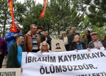 İbrahim Kaypakkaya mezarı başında anıldı