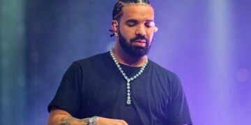 Drake’ten müzik tarihinde görülmemiş hamle: Aynı anda 3 albüm çıkardı, rekorları altüst etti!