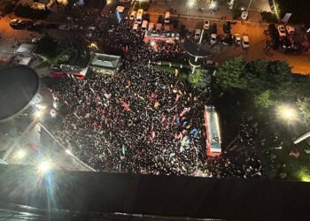 Özgür Özel: Bayramdan sonra kurultay için harekete geçiyoruz