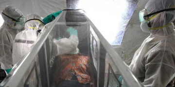 Ebola virüsü nedir? Ebola virüsü belirtileri nelerdir, nasıl bulaşır?