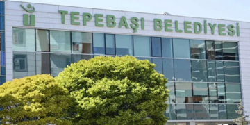 Tepebaşı Belediyesi’ne ‘yolsuzluk’ operasyonu: 20 gözaltı