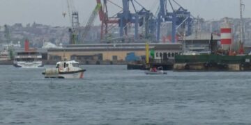Kadıköy-Beşiktaş vapurunda şüpheli kayıp: Azerbaycanlı kadından haber alınamıyor