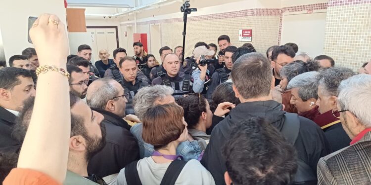 Hakan Tosun cinayeti davasında ilk duruşma: Tutukluluk devam kararı