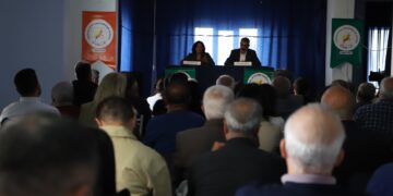 Kürt Dili ve Folkloru ödülü Zeynep Yaş’a verildi