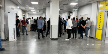 Qoser’de aileler arasında silahlı kavga: 2 kişi yaşamını yitirdi