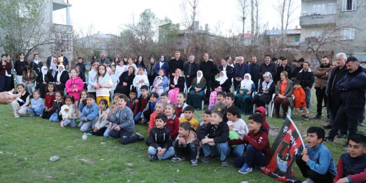 Wan’da 15 Mayıs Kürt Dil Bayramı şenliği düzenlendi