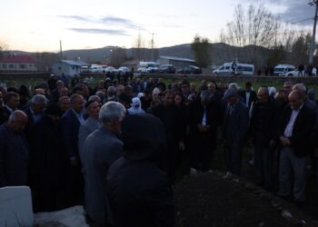 Özdemir Ozoğul’un cenazesi kimsesizler mezarlığından alınarak Qelqeli’de toprağa verildi